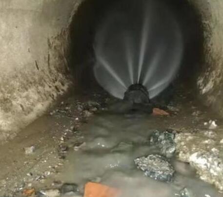 墨脱市政管道清淤